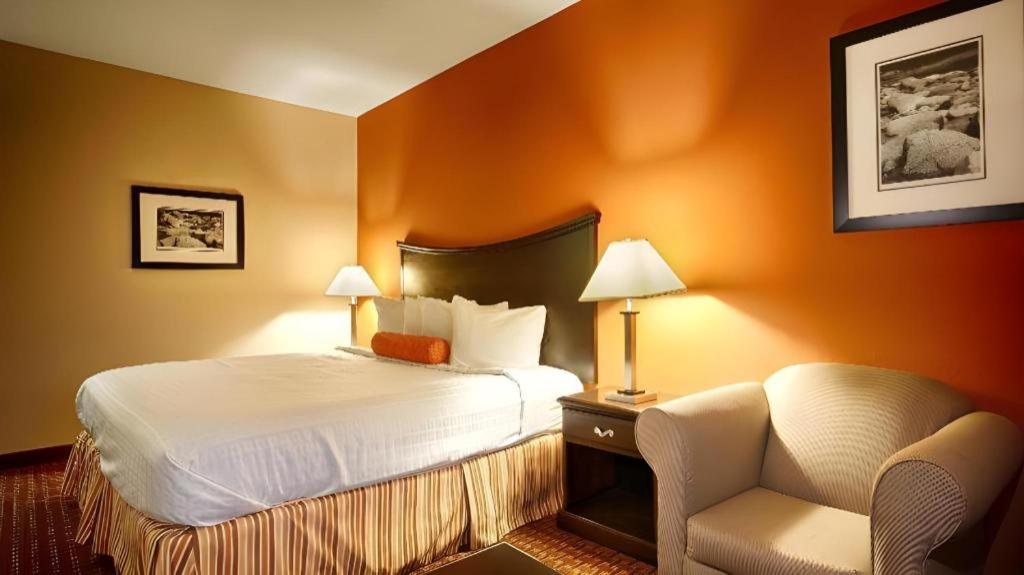 Best Western Plus Circle Inn Ентърпрайз Екстериор снимка