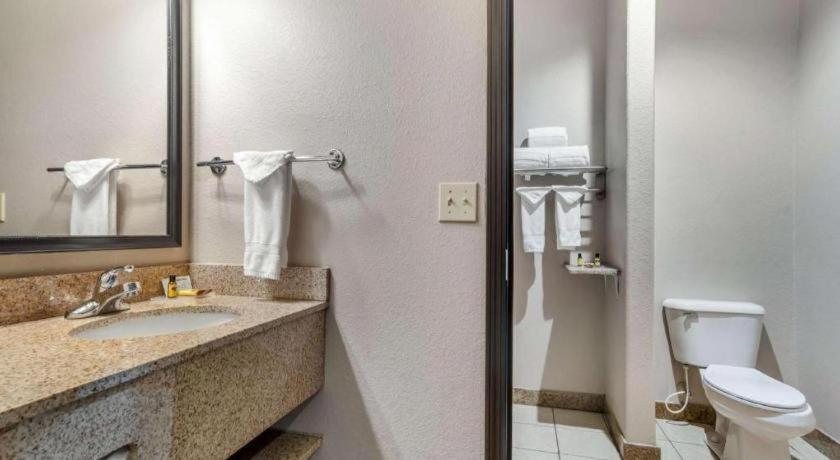 Best Western Plus Circle Inn Ентърпрайз Екстериор снимка